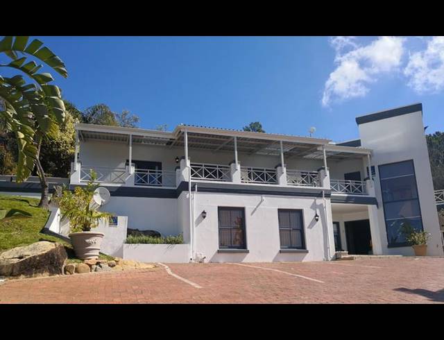 6 BEDROOM HOUSE FOR SALE IN PAARL